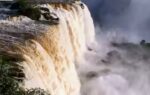 this waterfall is called the smoke that thunders and the reason is wild