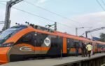 Vande bharat sleeper train.jpg