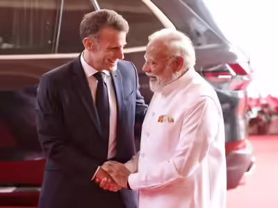 modi macron