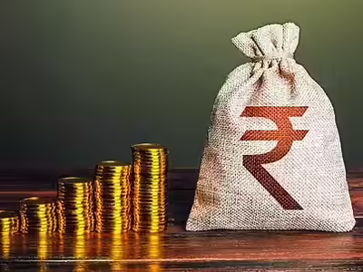 credit growth outpaces deposits cd ratio hits 812