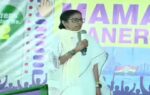 quotbengal is mini india i don39t divide like bjpquot mamata banerjee in bhabanipur