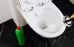 the 5 minute sunday bathroom habit that quietly changes an entire weeks hygiene routine