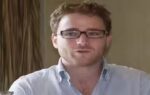 stewart butterfield extracted a small team chat system from a failed game