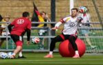 1781848947 manuel neuer