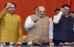 mumbai bjp president amit shah flanked by shiv sena president uddhav thackeray