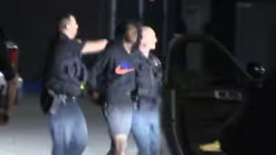 17 year old kills mom