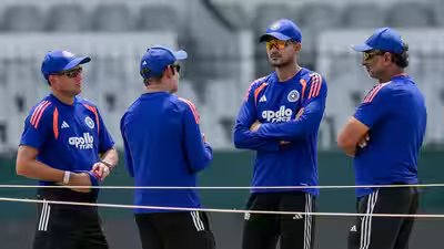 1787478649 team india