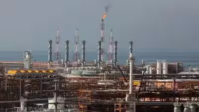 gas refinery