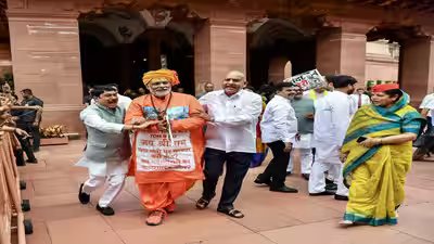 new delhi jul 31 ani independent mp rajesh ranjan pappu yadav and other op