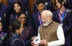pm modi with cwg heroes