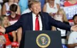 trump urges support for republicans