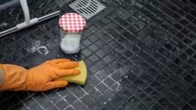 bathroom floor cleaning tips