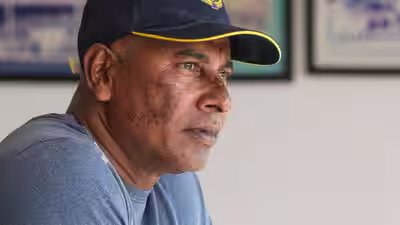 chaminda vaas