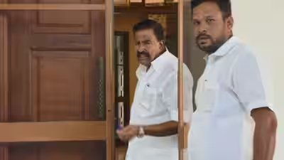 tamil nadu dvac searchs former minister kn nehrus residence in tiruchirappalli