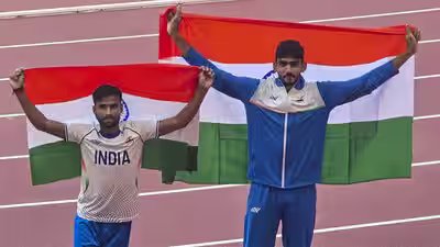 1792768004 team india