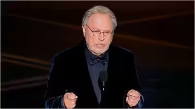 billy crystal finds hope after losing his home in la fires fb