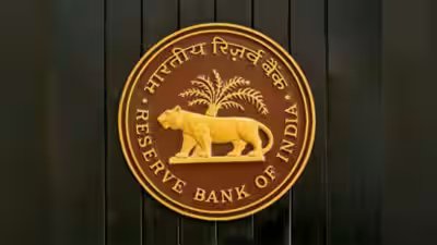 indias interest rate gap with g7 in focus as rbi weighs inflation risks report