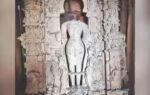 khajuraho vishnu idol