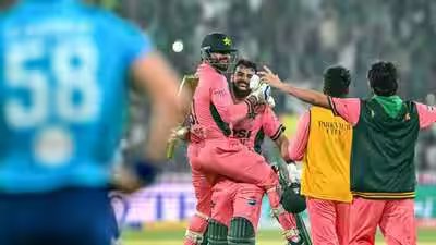shadab rauf 2610 afp