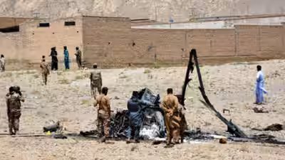 technical fault causes pakistan army aircraft crash near quetta