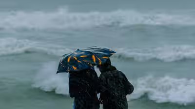 weather impending landfall of cyclonic storm arnab